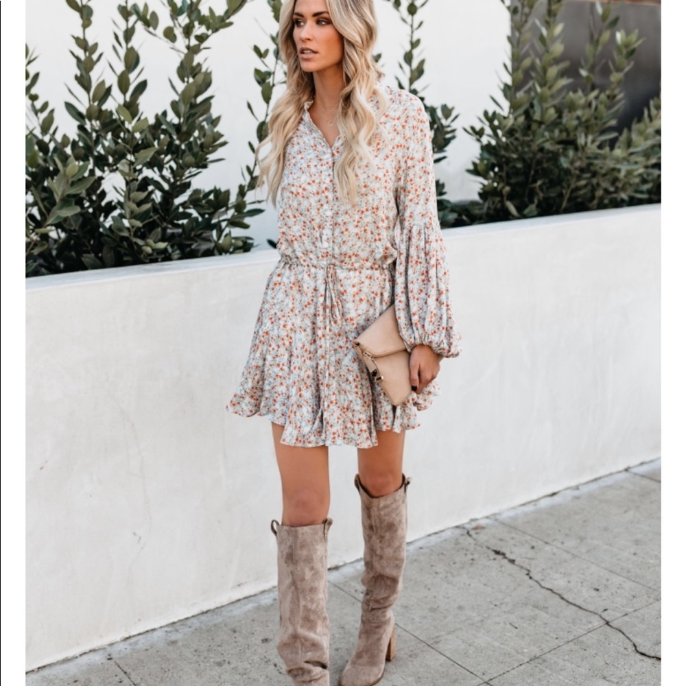 Balloon sleeved dress!
